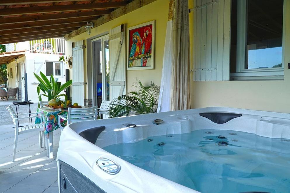 Residence Flores De Maria Le Marin Exterior photo